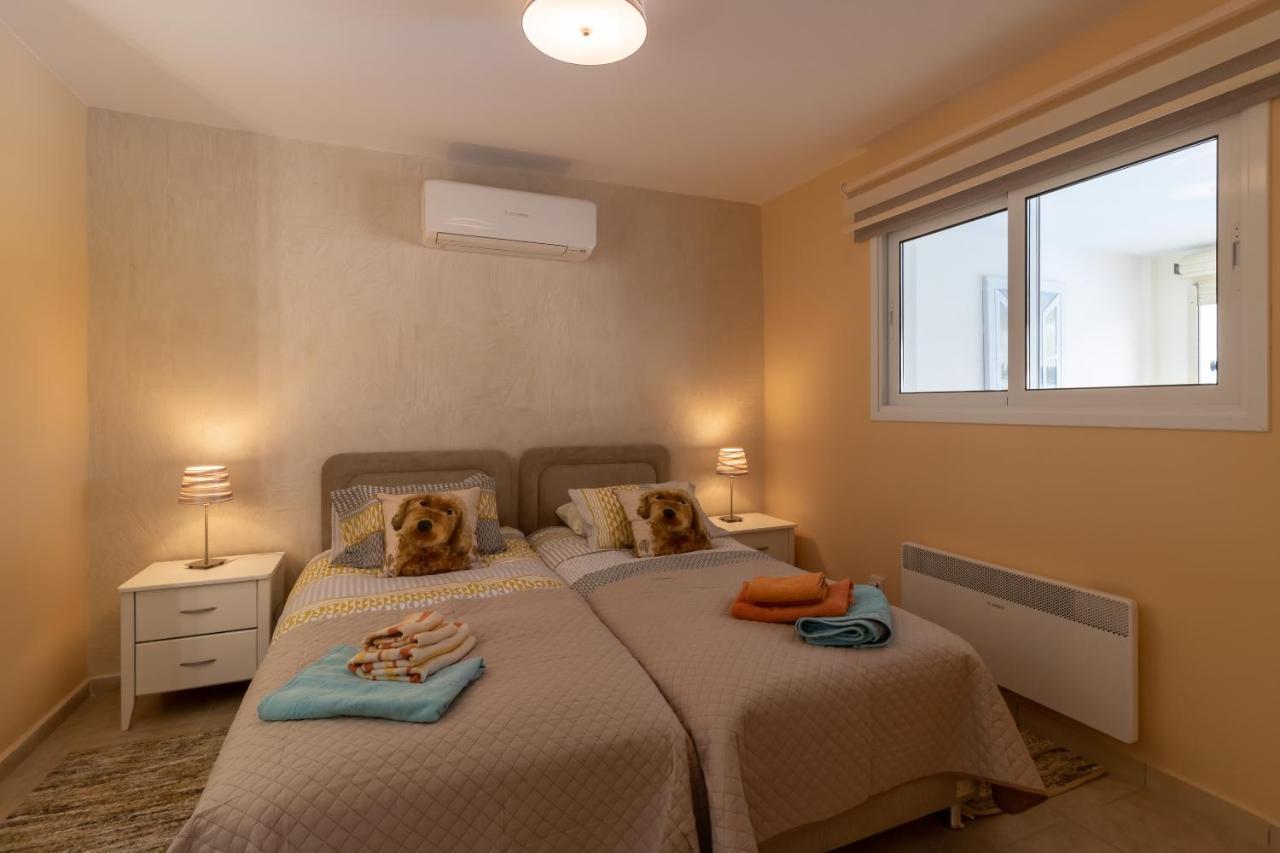 Sandy Beach Villa Polis Exterior photo